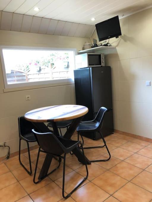 Appartement Type Loft Avec Terrasse Cherbourg-en-Cotentin Bagian luar foto