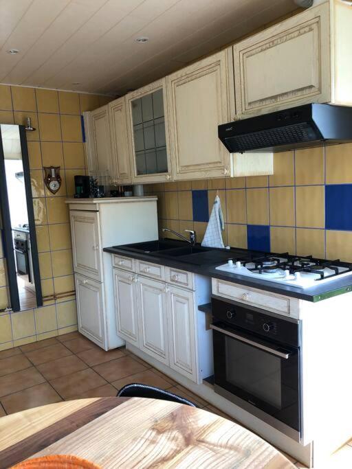 Appartement Type Loft Avec Terrasse Cherbourg-en-Cotentin Bagian luar foto